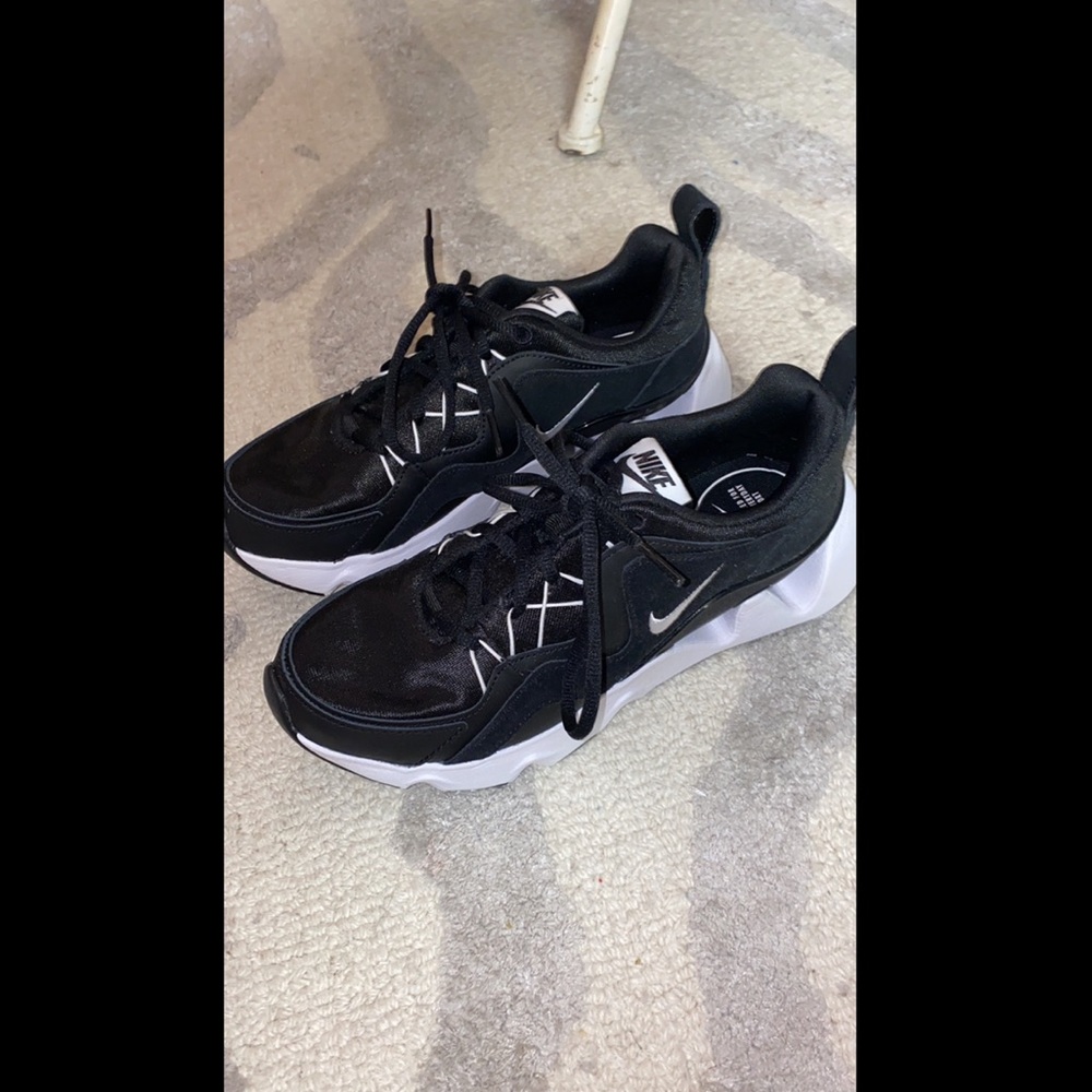 Nike shoes, NEVER WORN!